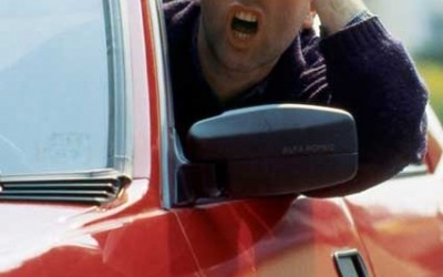 How to Handle a Situation Involving an Aggressive Driver